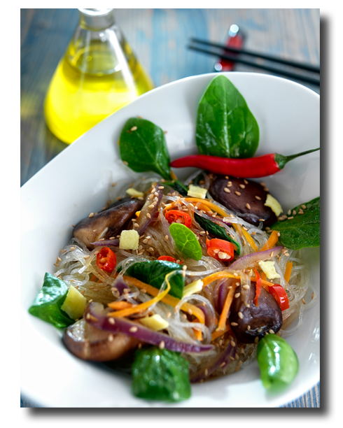 Fideos salteados con verduras al wok